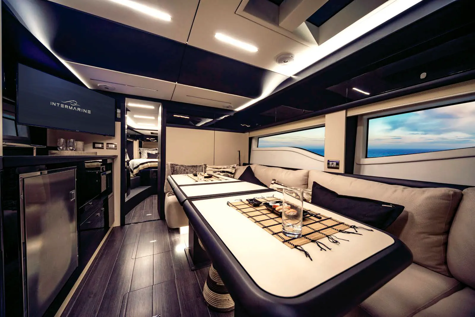 Intermarine 58 Offshore — o interior, fotografia de acervo do estaleiro