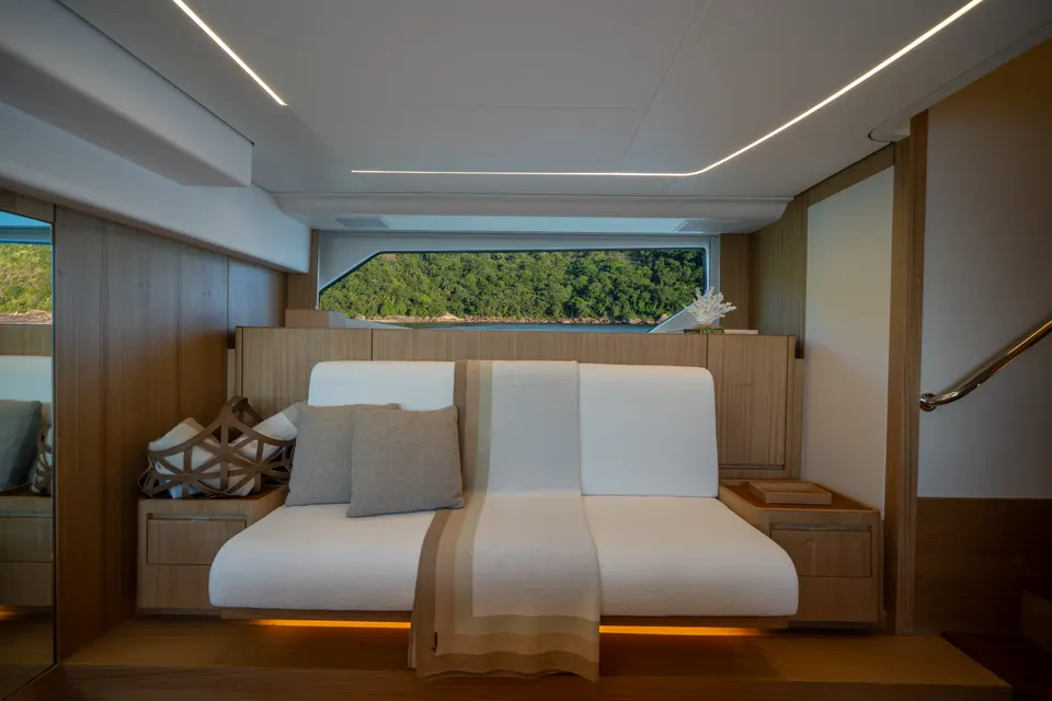 Intermarine 60 — foto 14 de 31