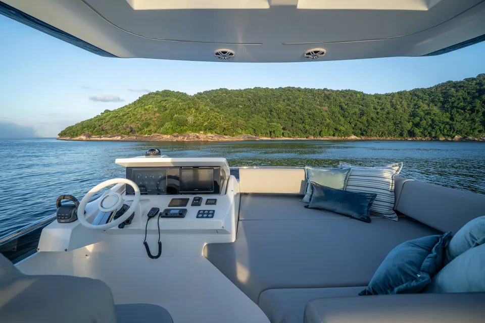 Intermarine 60 — foto 31 de 31