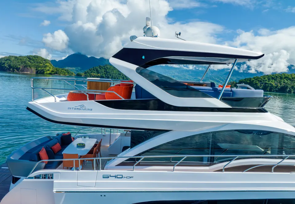 Intermarine 640HDF — foto 1 de 38