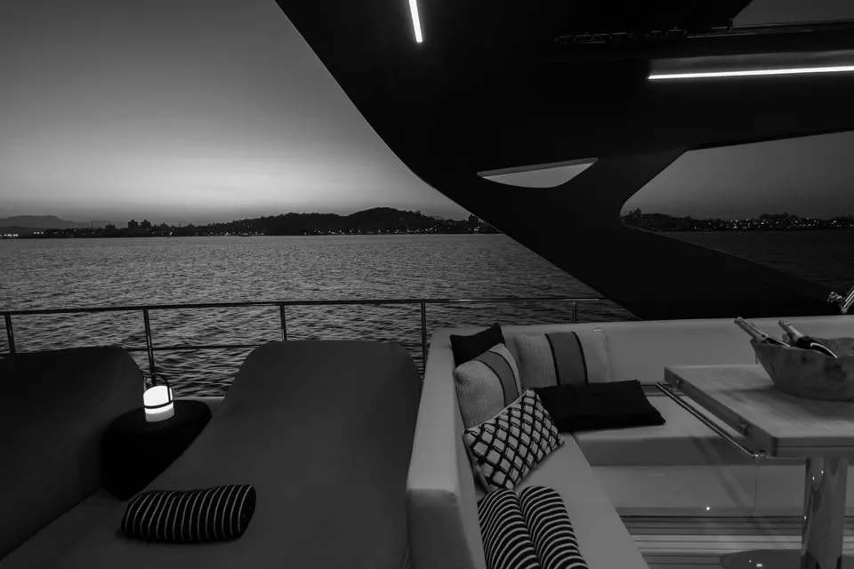Intermarine 80 — foto 8 de 40