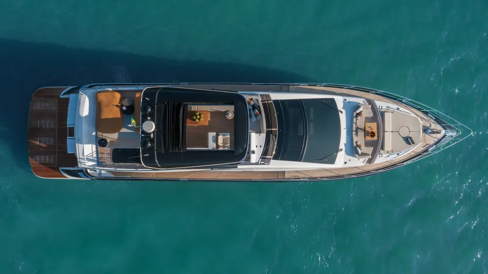 Intermarine 80 — foto 12 de 40