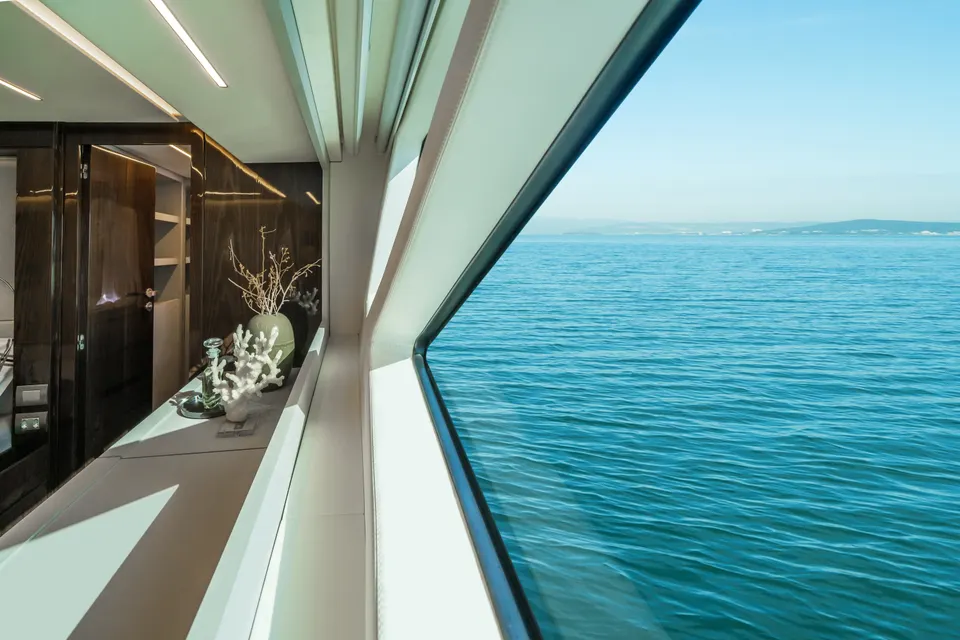 Intermarine 80 — foto 34 de 40